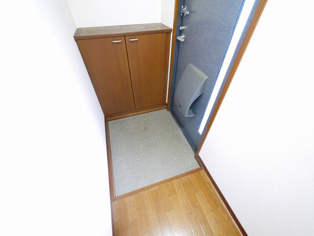 玄関　明るい玄関です