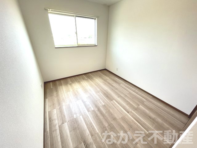 その他部屋・スペース　使い勝手のいい寝室です