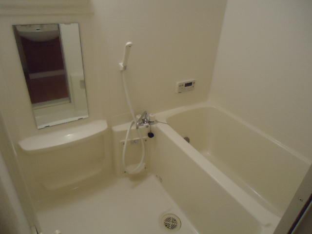 バス・シャワールーム　浴室