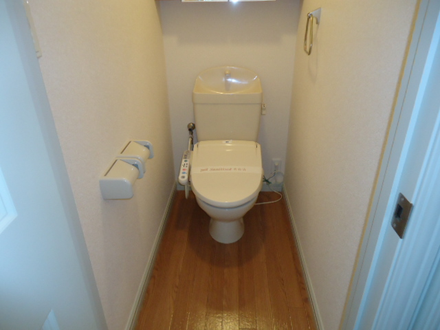 トイレ　シャワー付トイレ