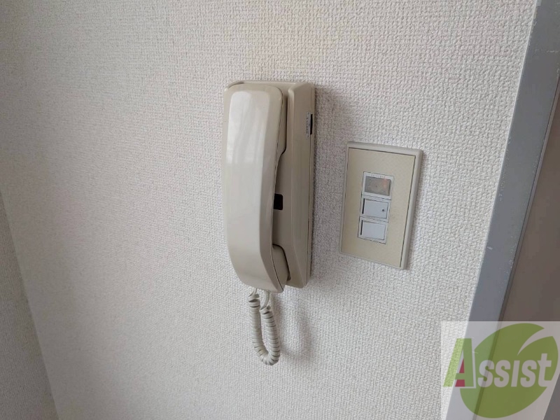 セキュリティ　インターホンで来客確認ができます。安心ですね。