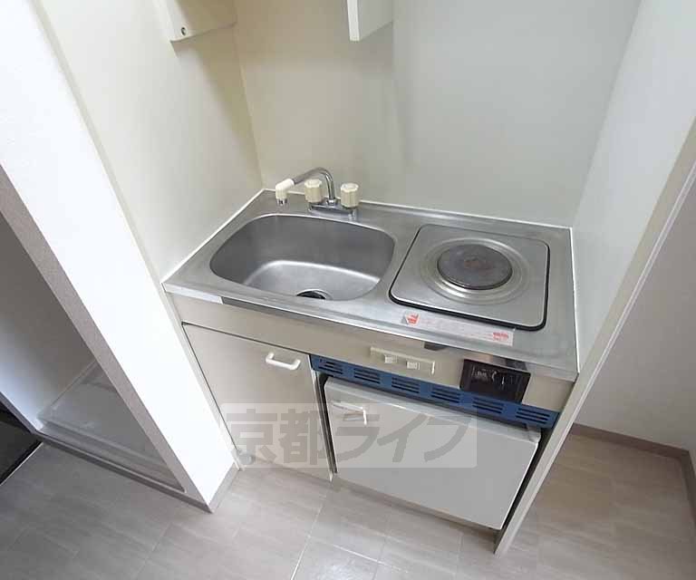 キッチン　シンプルなキッチンです。