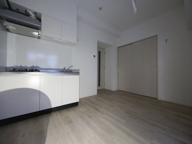 居室・リビング　洋室8.1帖　クローゼット付（収納充実してます）