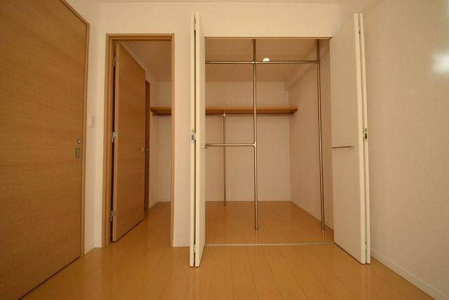 収納　ウォークインクローゼット