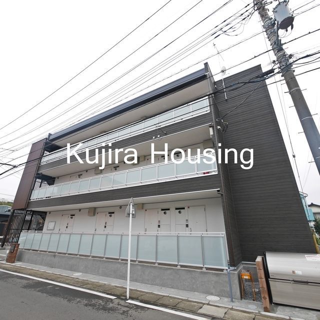 建物外観　★武蔵野線吉川駅徒歩７分、経済的な都市ガスの物件です★