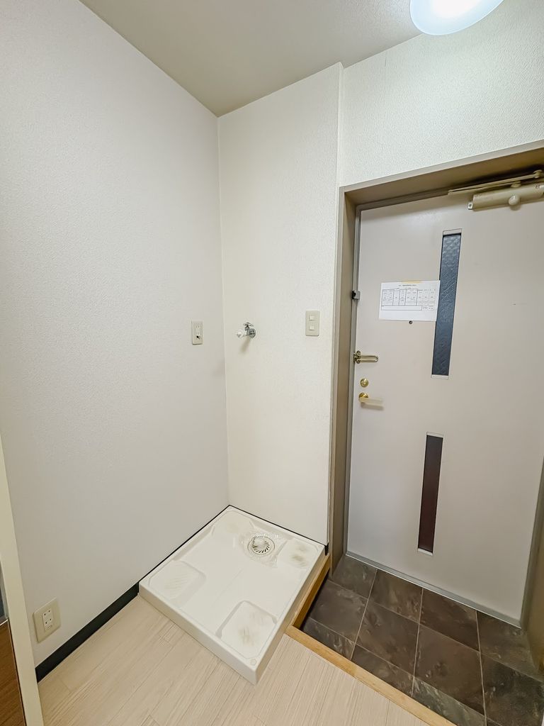 その他設備　洗濯機置場