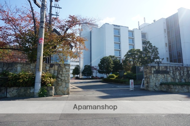大学・短大　大阪経済法科大学　花岡キャンパス（大学・短大）まで1039m