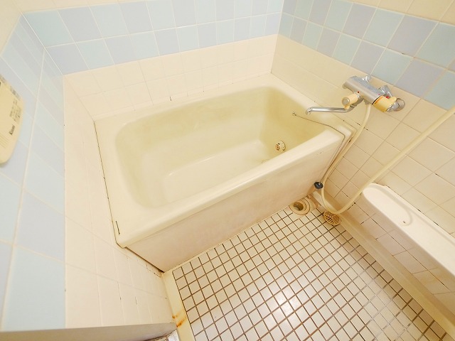 バス・シャワールーム　きれいなお風呂です