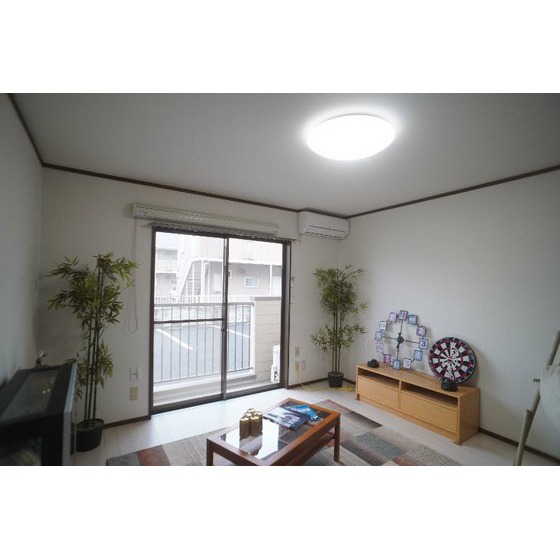 居室・リビング　※家具や装飾品は付帯しません