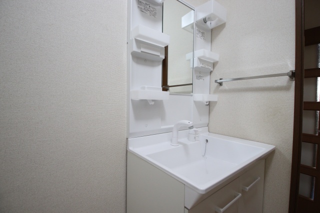 洗面設備　別室の参考写真です。※現況優先