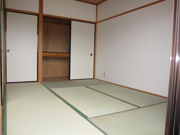 居室・リビング　和室・収納