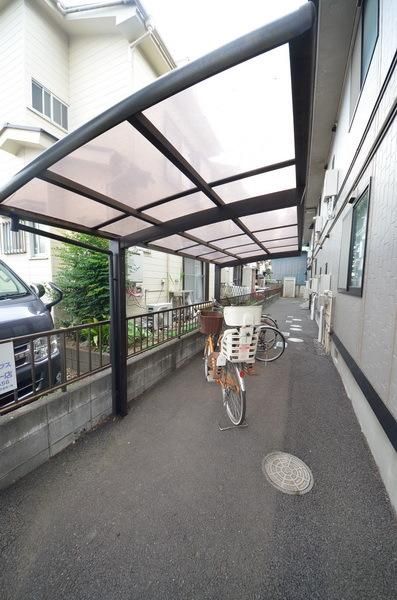 その他共有部分　☆屋根付き駐輪場もあります☆
