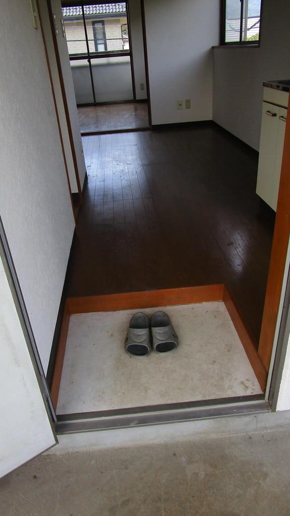 深沢アパートの玄関写真
