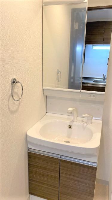 洗面設備　独立洗面化粧台