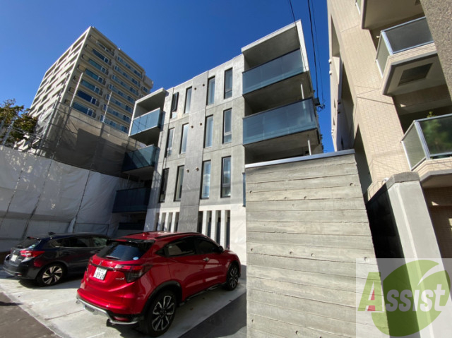 建物外観　札幌市中央区南４条西「フィオラノセレッソ」