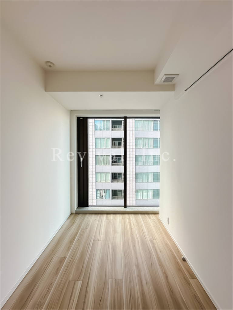 その他部屋・スペース　明るい居室でございます