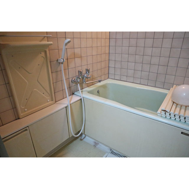 バス・シャワールーム　バス