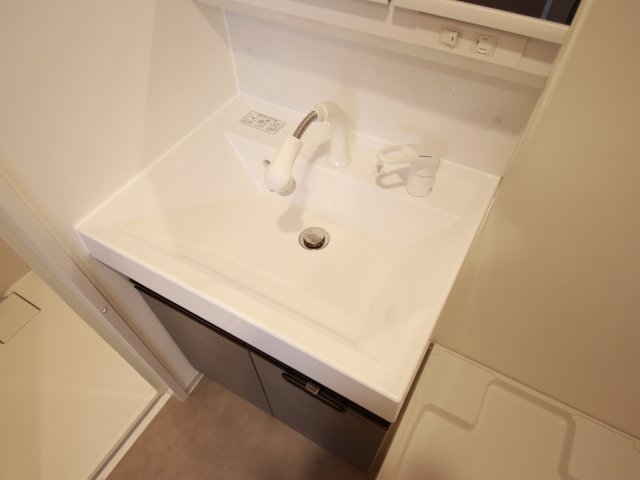 洗面設備　別室の参考写真です。※現況優先