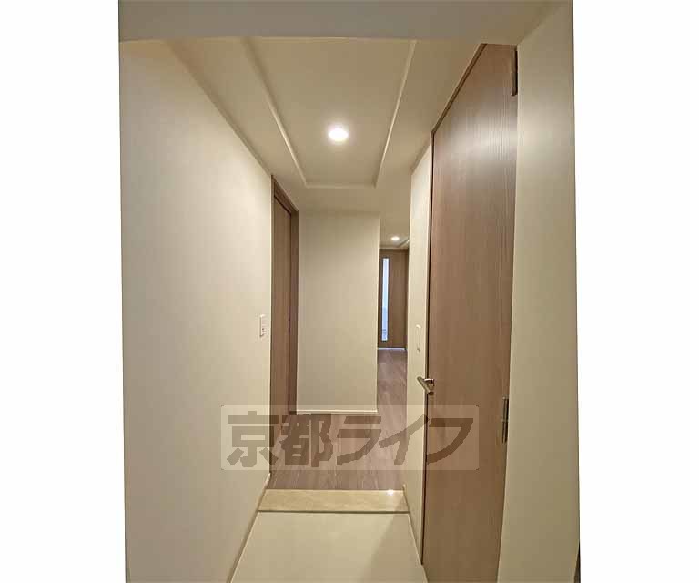 その他部屋・スペース　玄関から見たところです。