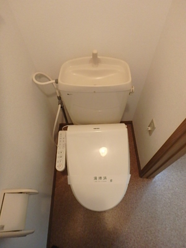 トイレ　図面と現状に相違がある場合には現状を優先