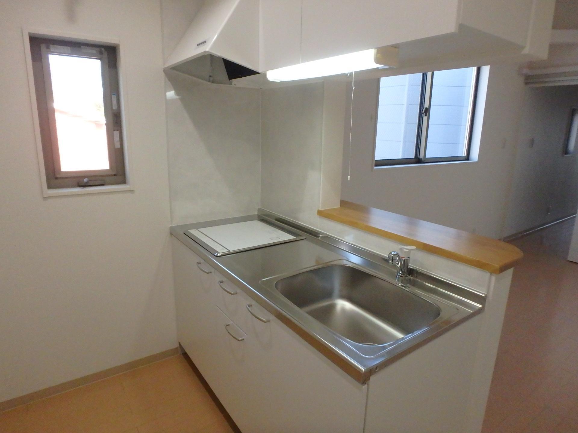 キッチン　2口のIHコンロが付いています