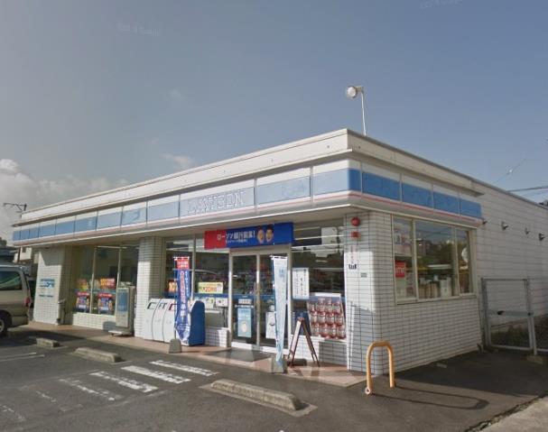 コンビニ　ローソン（コンビニ）まで679m