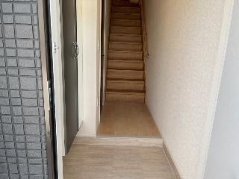 玄関　図面と現状に相違がある場合には現状を優先