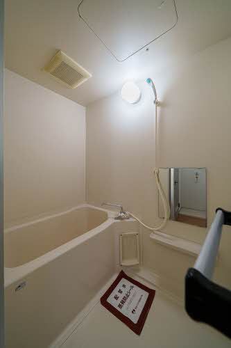 バス・シャワールーム　バスルーム