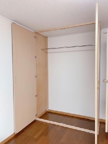 収納　同タイプ物件の為、形状や間取寸法、色調等が実際とは異なります