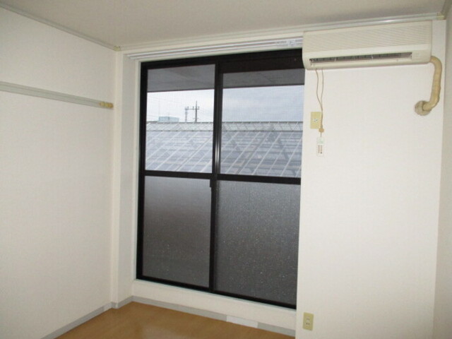 居室・リビング　居室