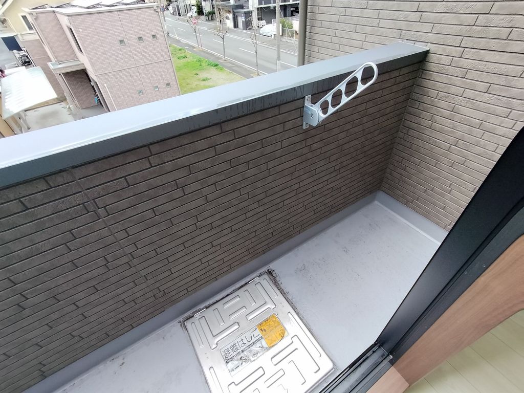 バルコニー　バルコニー