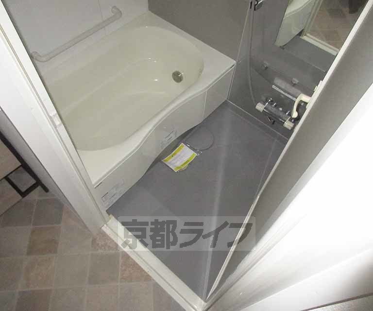 バス・シャワールーム　広いキッチンです・