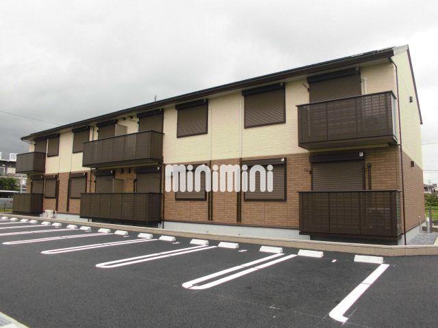 建物外観　南向きの２階建てコーポ