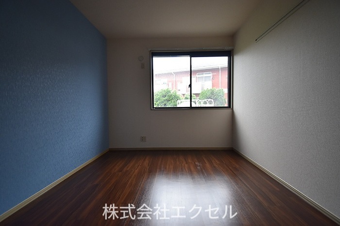 その他部屋・スペース　フローリングの室内です。