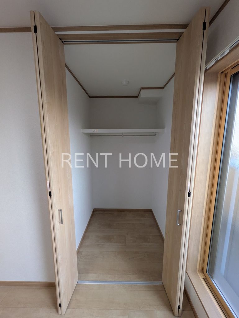 収納　ウォークインクローゼット