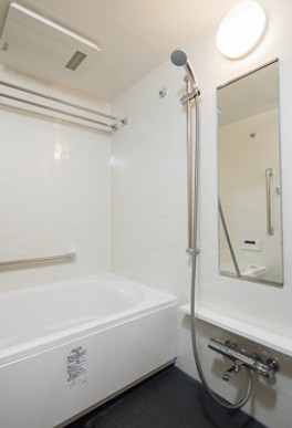 バス・シャワールーム　バスルーム