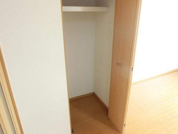 収納　クローゼット！