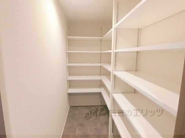 その他設備　下駄箱