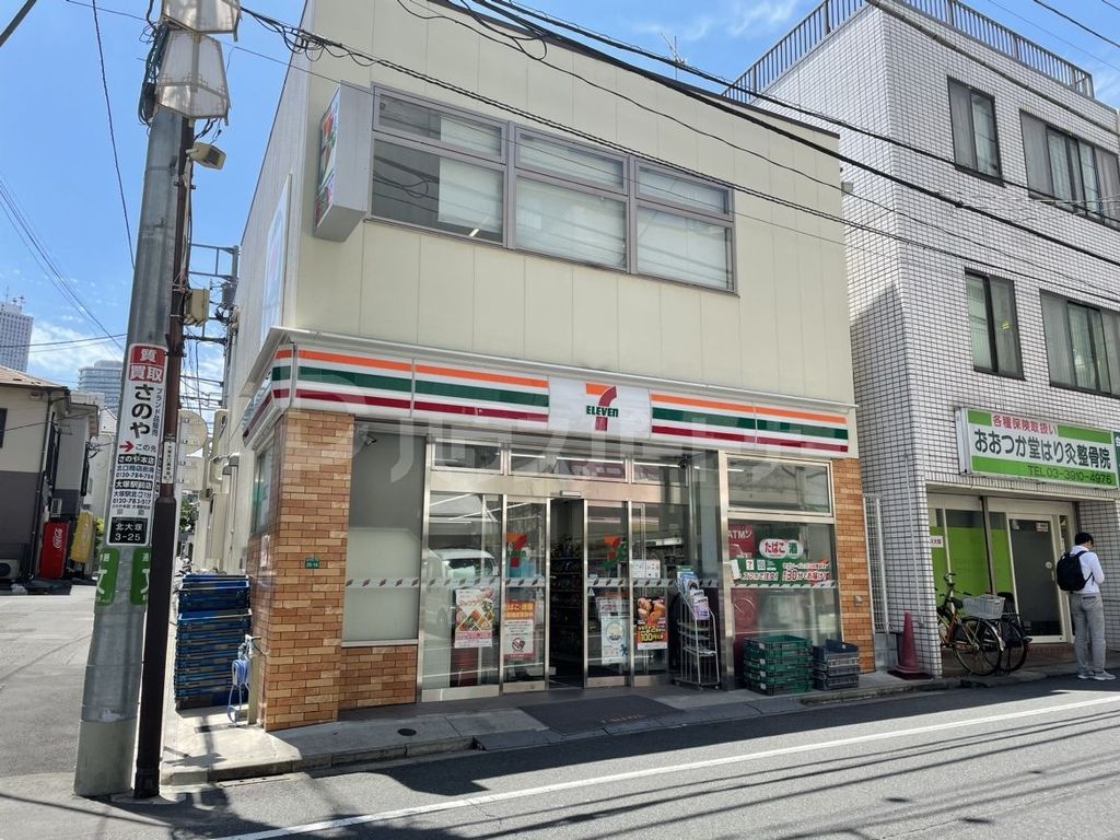 コンビニ　セブンイレブン　豊島北大塚3丁目店（コンビニ）まで40m