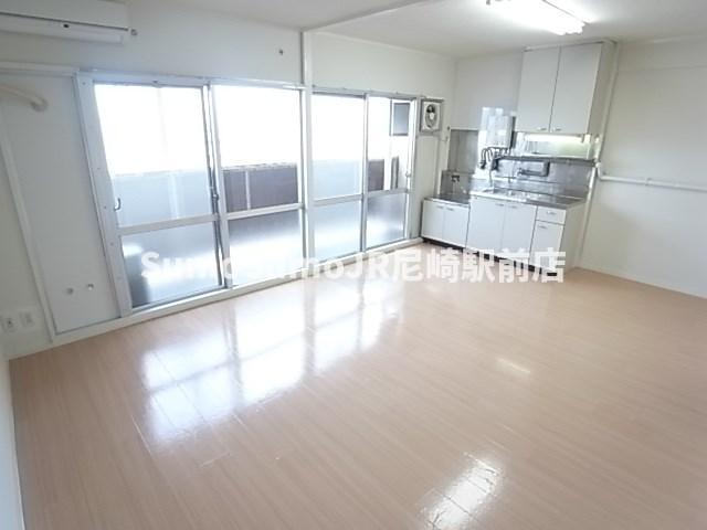 居室・リビング　ゆったり過ごせるリビングです