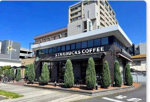 飲食店　スターバックスコーヒーボックスタウン箱崎店（飲食店）まで950m