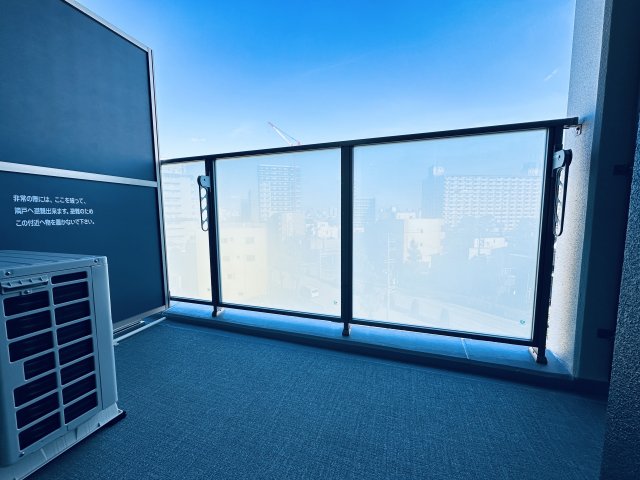 バルコニー　（イメージ）同タイプの写真です。