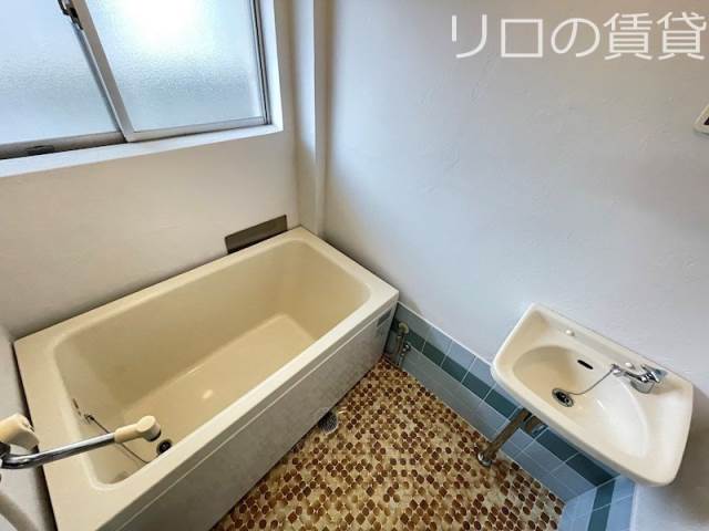 バス・シャワールーム　別号室