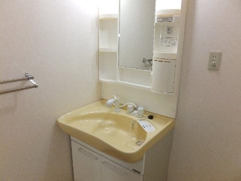洗面設備　洗髪洗面化粧台