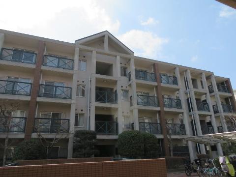 建物外観　外観写真（昼）