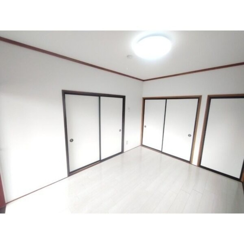 居室・リビング　図面と現状に相違がある場合には現状を優先