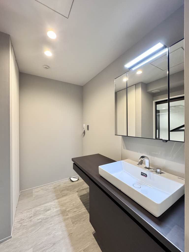 洗面設備　洗面所