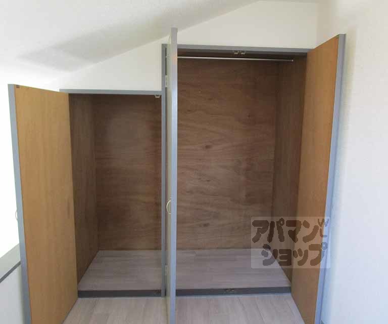 収納　２０１号室の写真です。