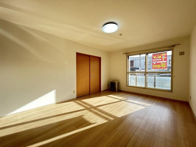 居室・リビング　リビング１