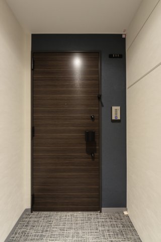 玄関　※写真は同タイプ住戸です。
